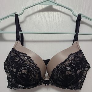 Victoria's Secret Miraculous Plunge Bra 34A